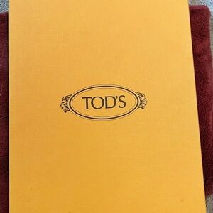 Tod’s Pink Leather Wallets and Key Chain in Brand New Box